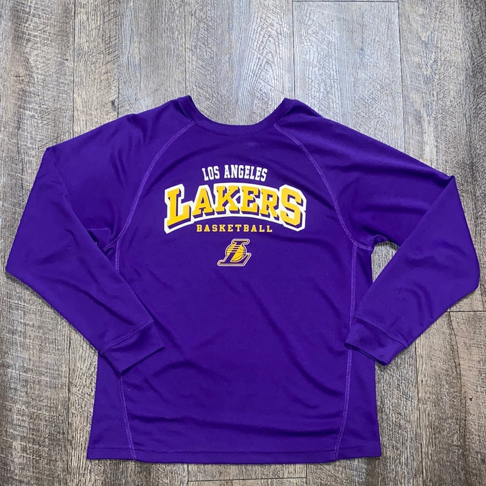 Lakers shirt size M 20$
